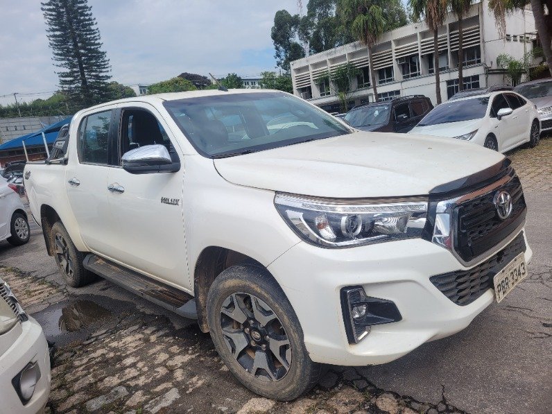 TOYOTA HILUX SRX 2.8 4X4 CD DIESEL 2019 2019